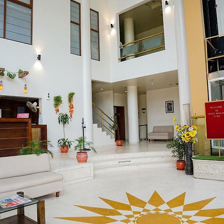 Hotel Viva Inn Yerandwane Extérieur photo